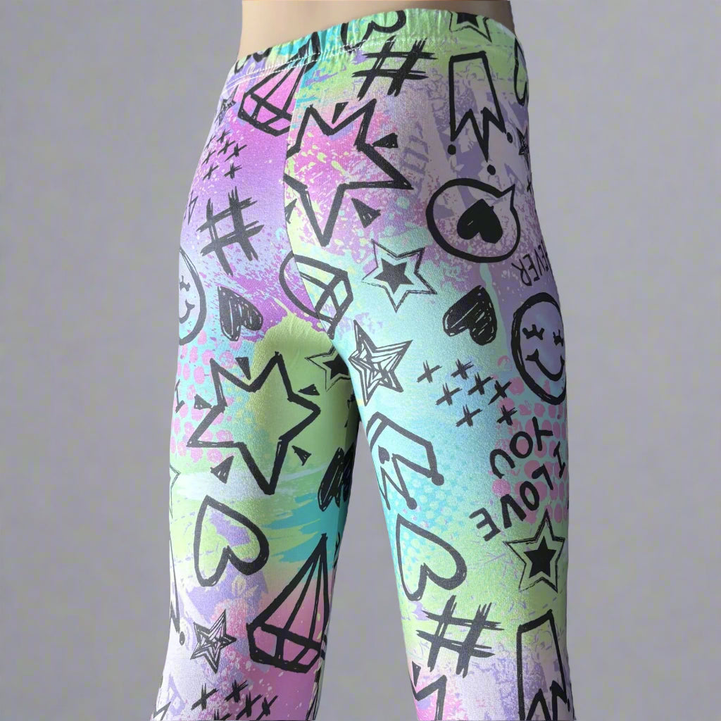 Cool scrawl design full length leggings