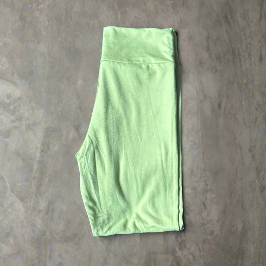 Solid colour, soft, stretch leggings in black, green, navy, grey, orange, pink, fuchsia, purple and more!