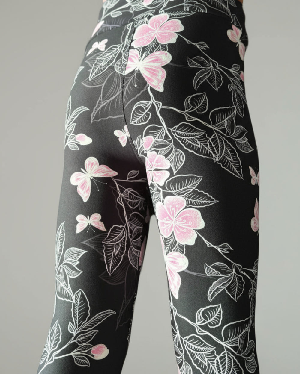 Flower & butterfly patterned leggings