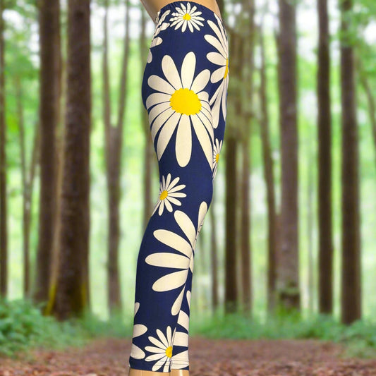 Girls blue daisy leggings