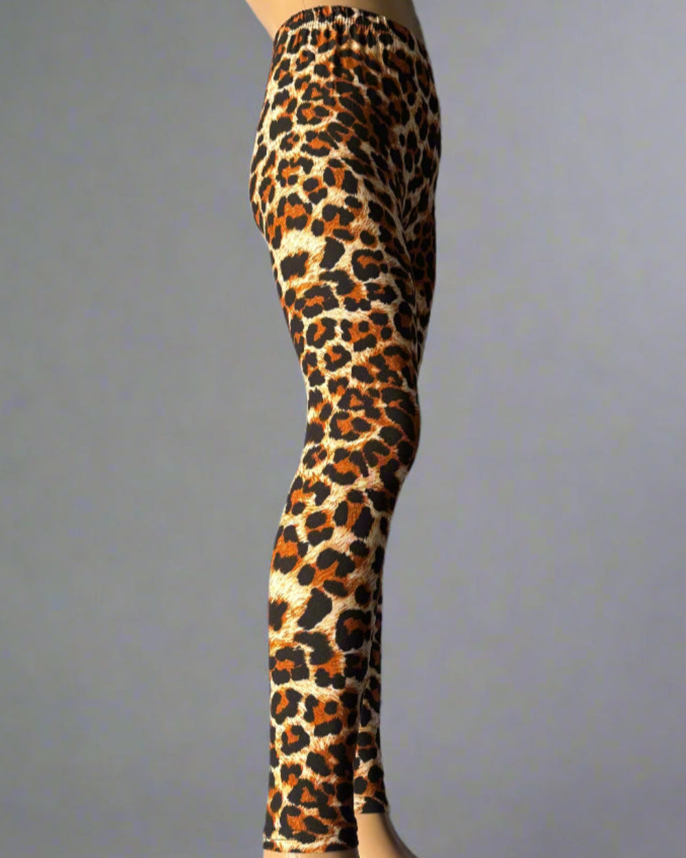 'Wild leopard' design full length leggings