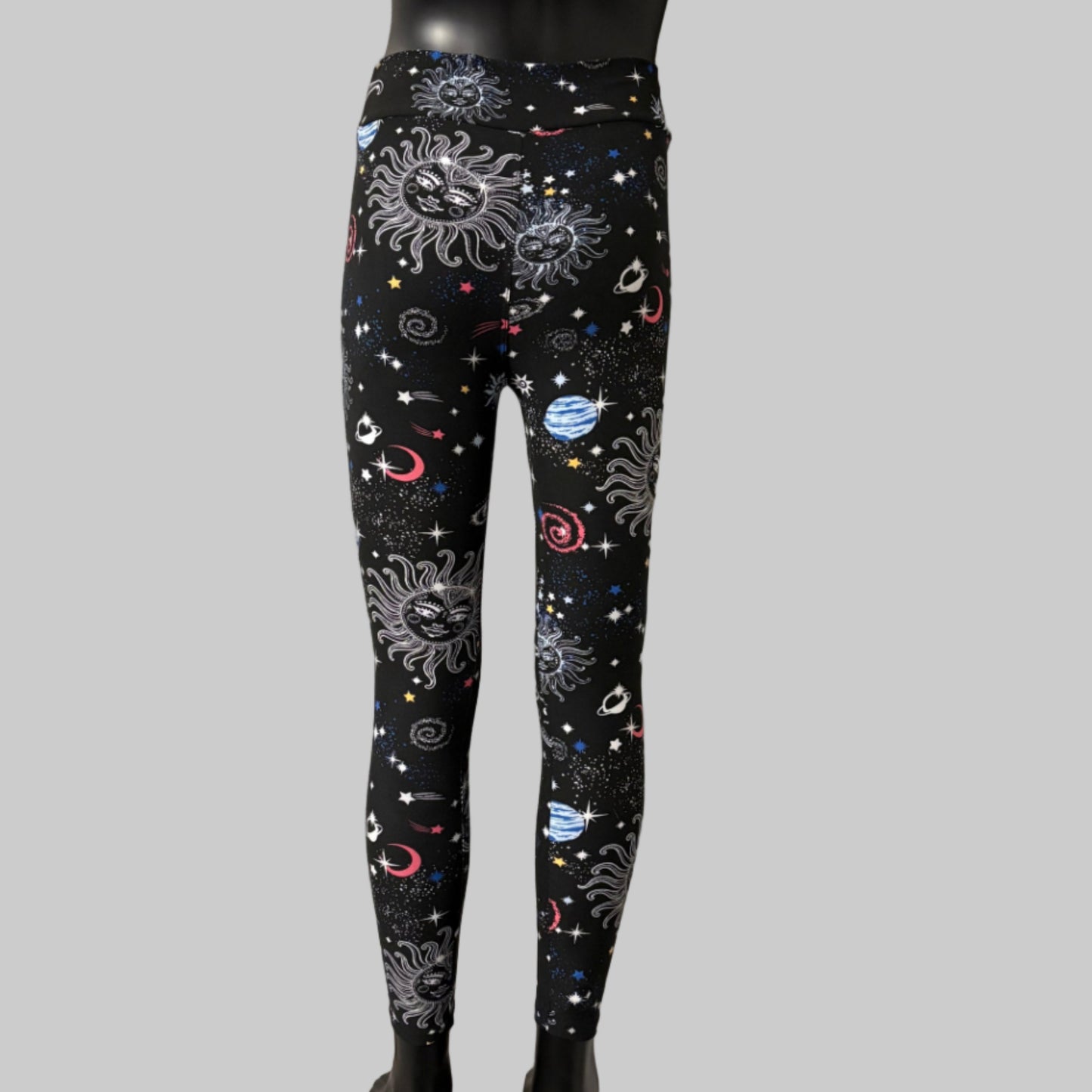 'Solar System' design full length leggings
