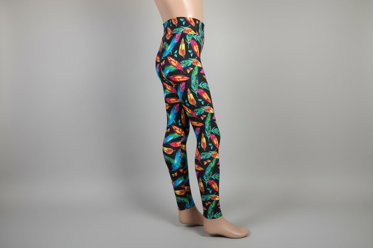 Feathers and leaves design full length leggings