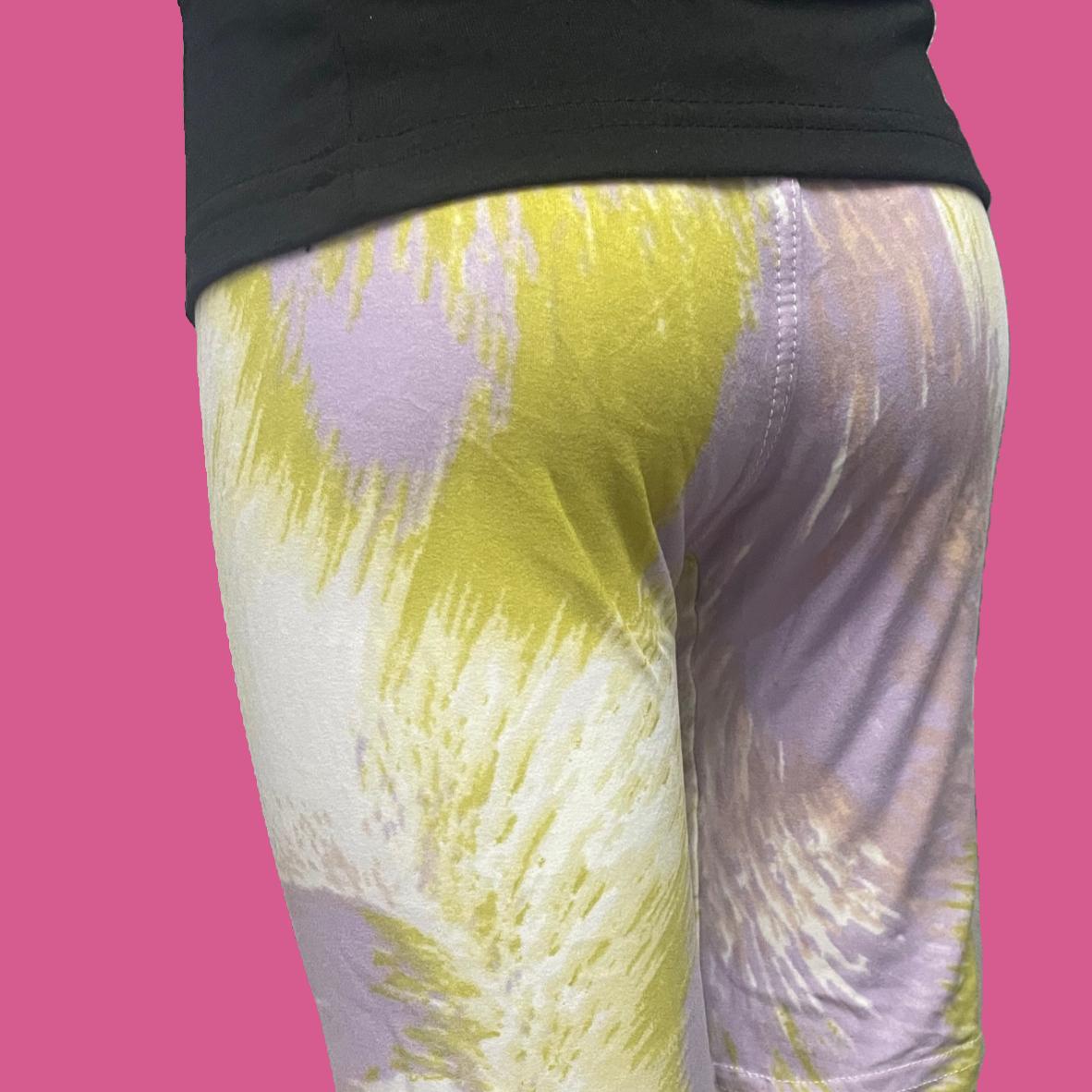 Girls calm pastel design Bermuda shorts