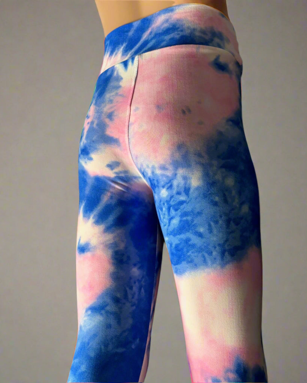 Blue and pink tie-dye leggings, full length