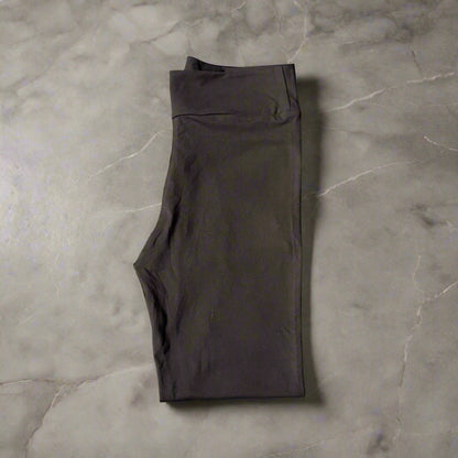 Solid colour, soft, stretch leggings in black, green, navy, grey, orange, pink, fuchsia, purple and more!