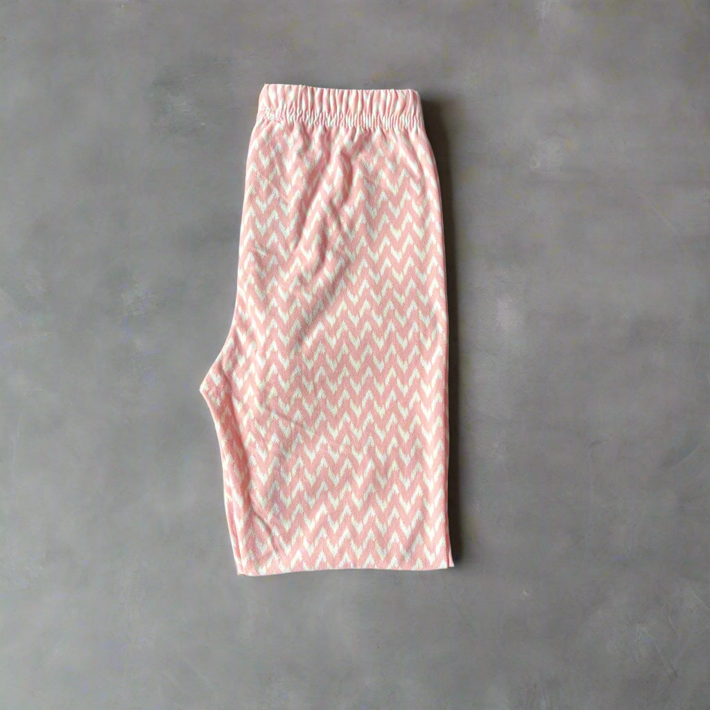 Pink and white design leggings