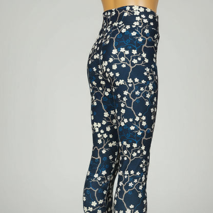 Winter floral design leggings