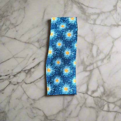 Winter daisy leggings