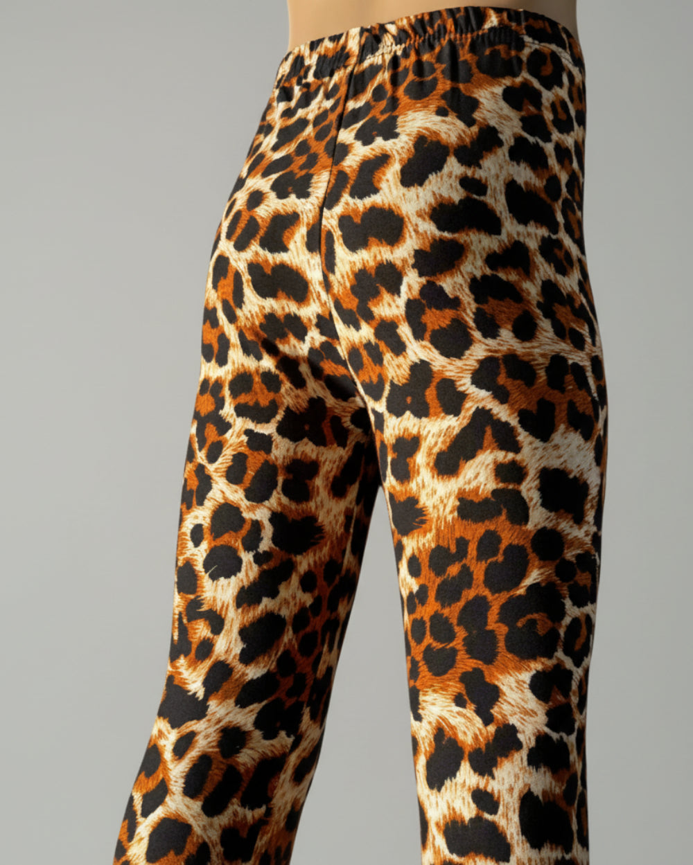'Wild leopard' design full length leggings