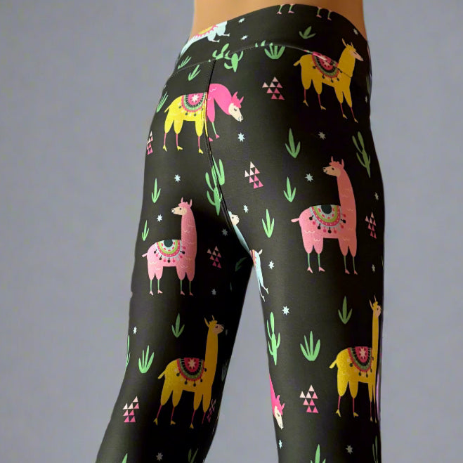 'Leisurely llama' design full length leggings