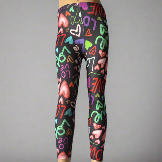 Graffiti hearts design leggings
