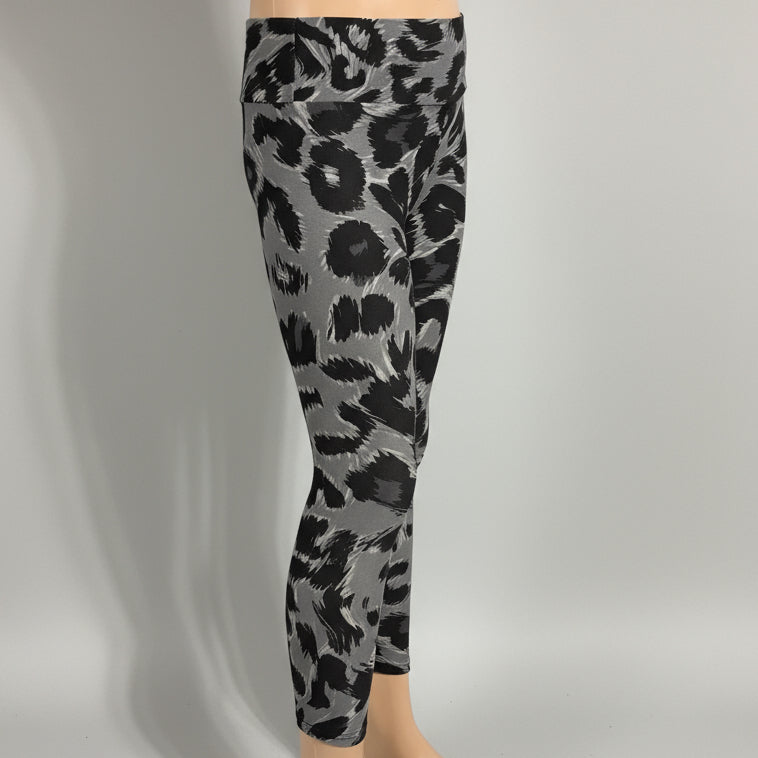 Animal print leggings