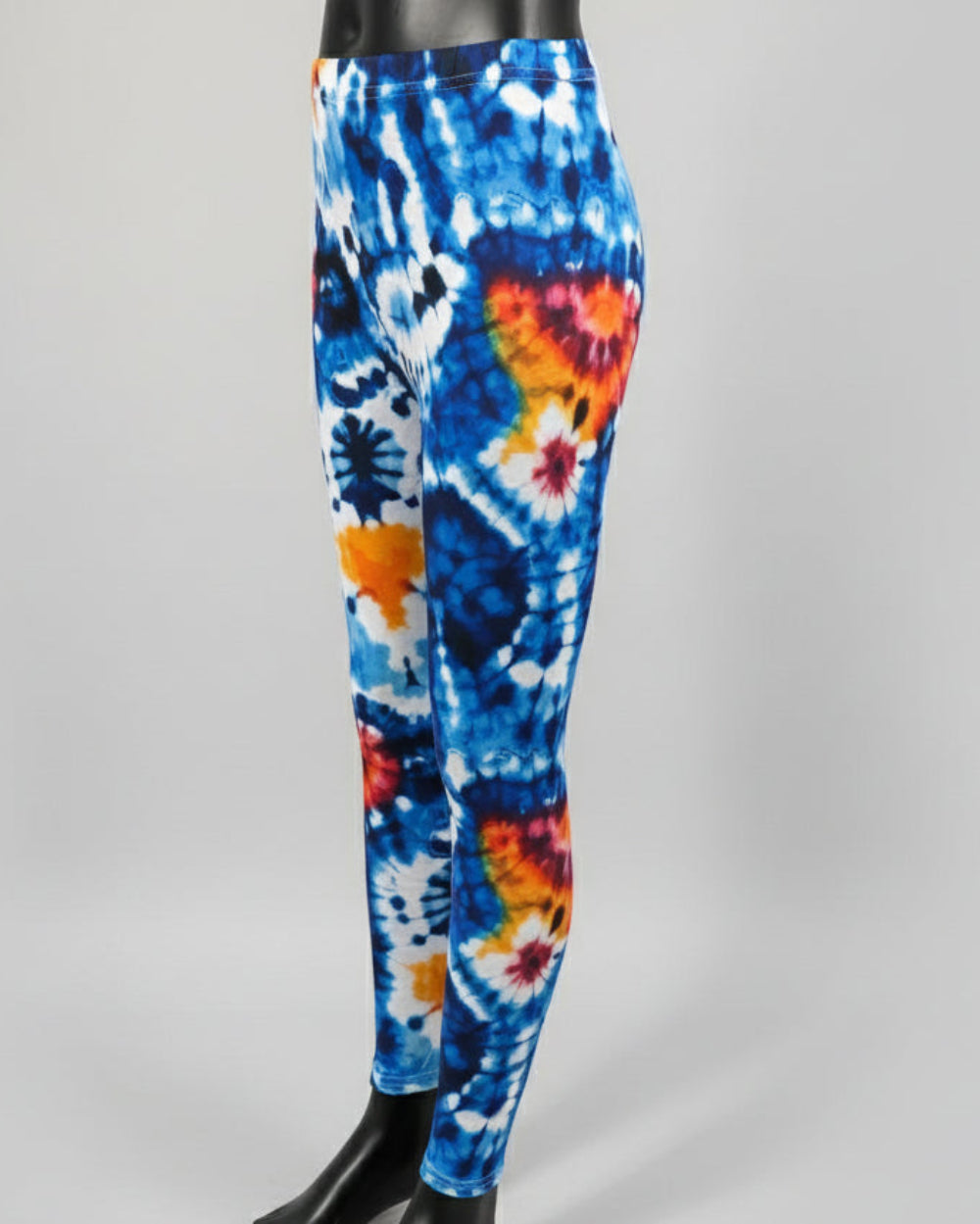 The Tie-Dye vibe, choice of pattern and size!