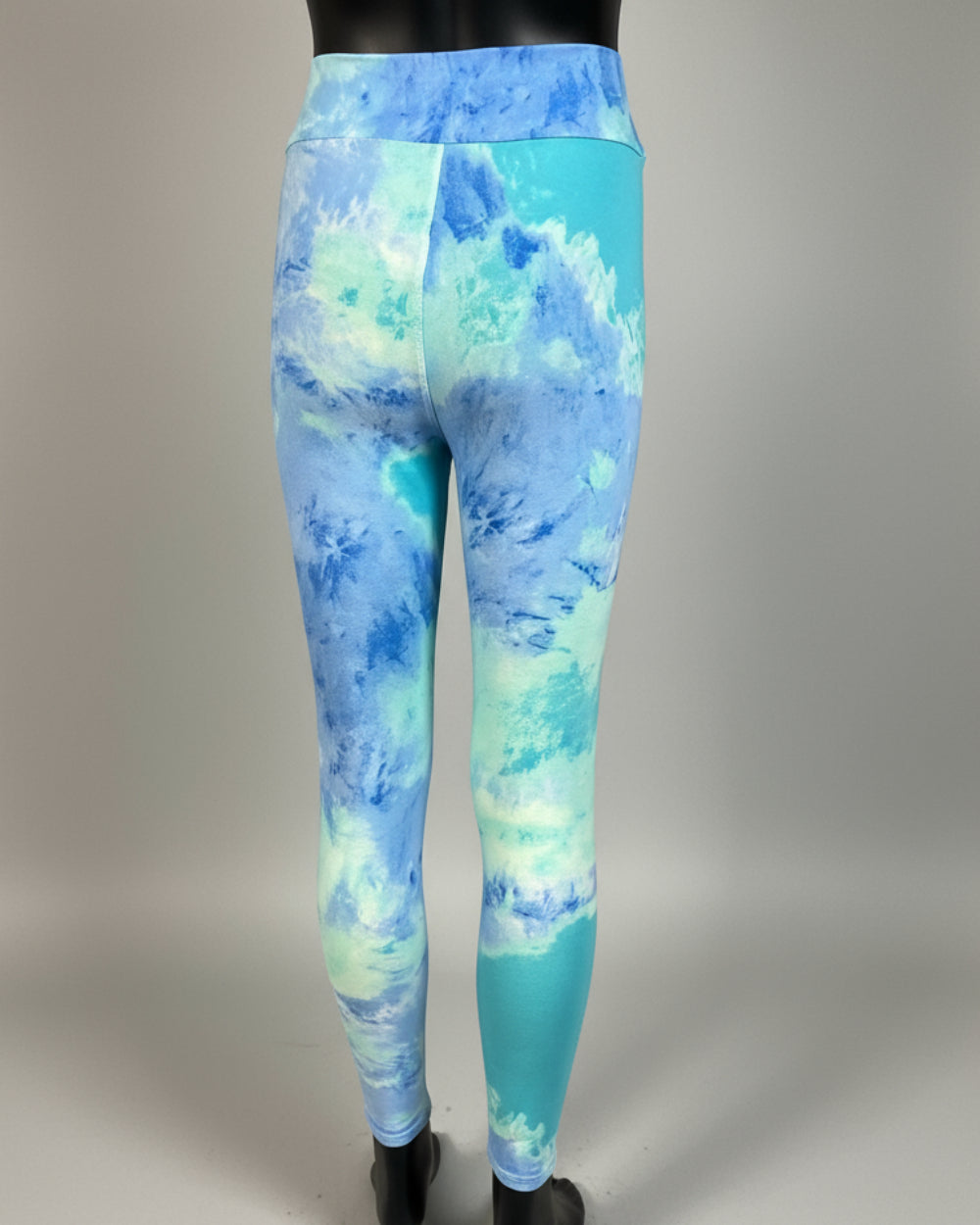 Turquoise tie-dye design soft, stretch leggings