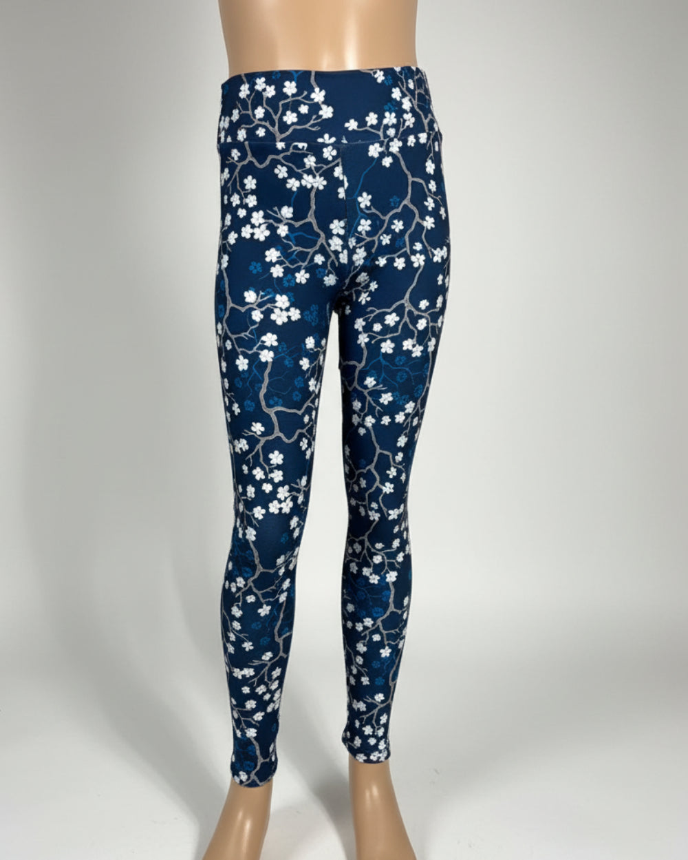 Winter floral design leggings