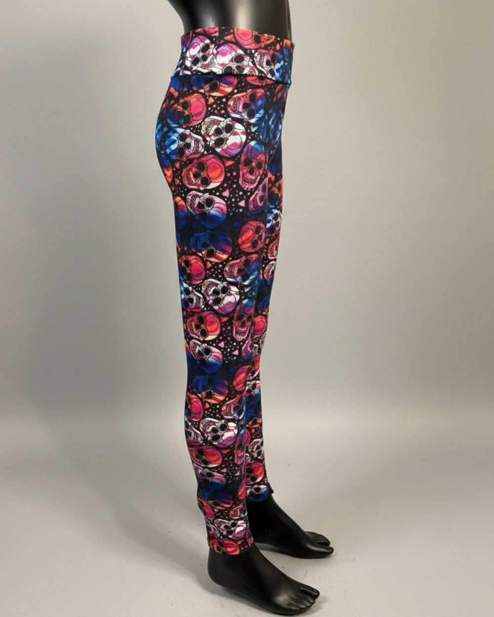Goth style & Halloween Leggings!