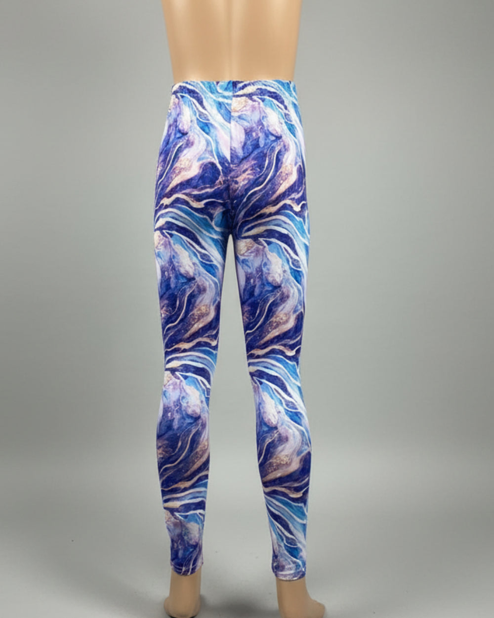The Tie-Dye vibe, choice of pattern and size!