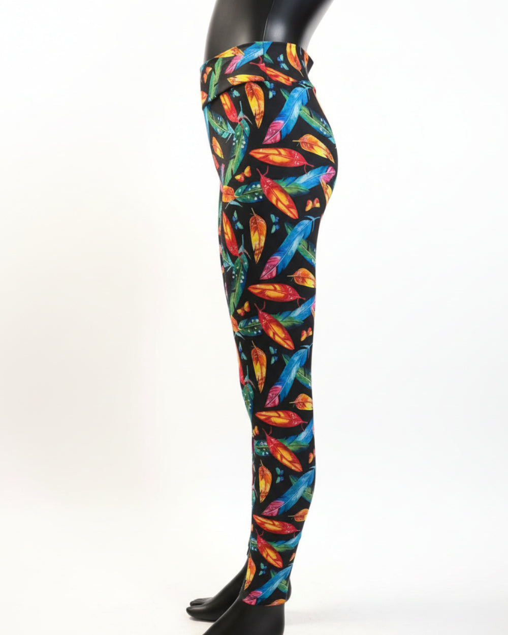 Feathers and leaves design full length leggings