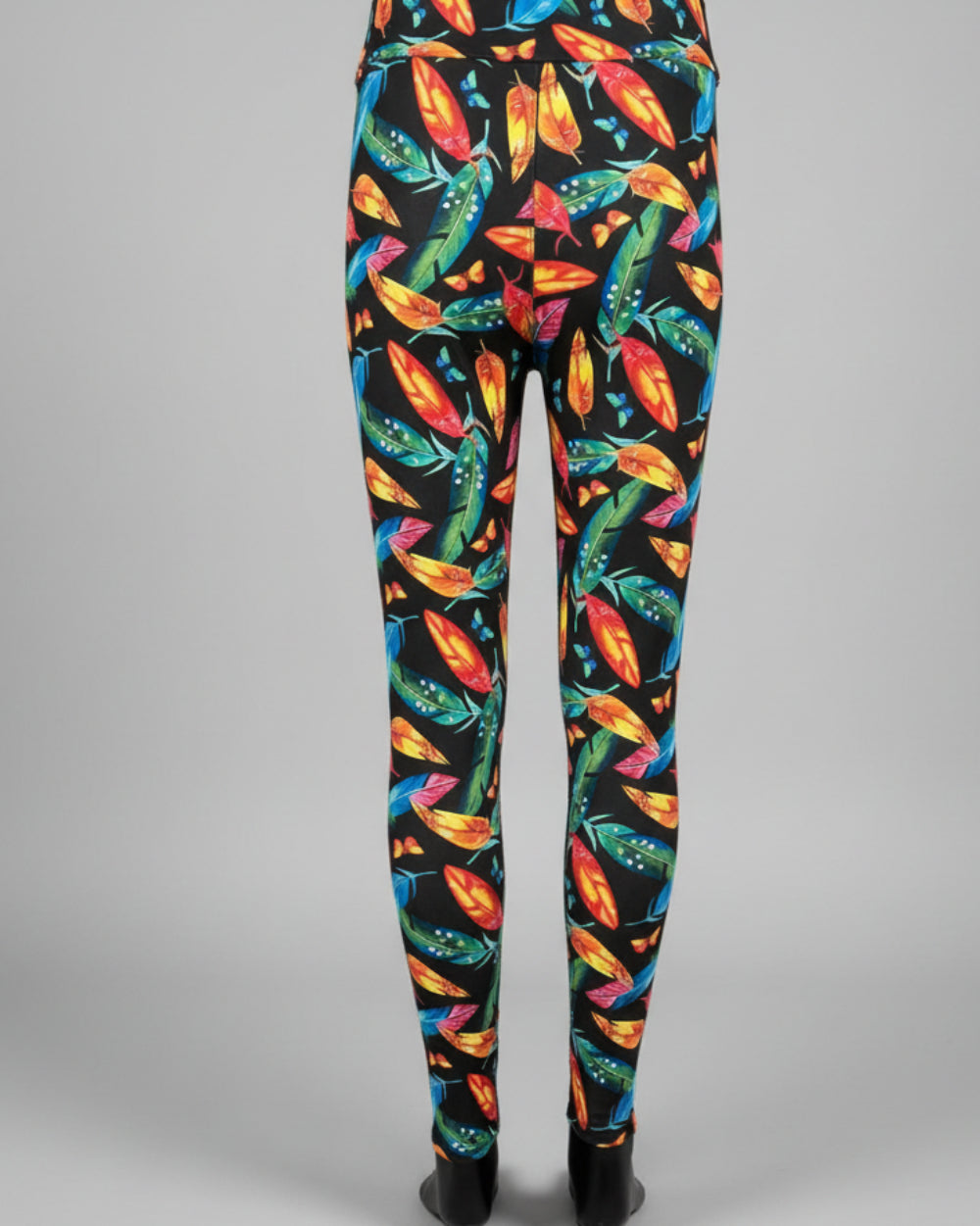 Feathers and leaves design full length leggings
