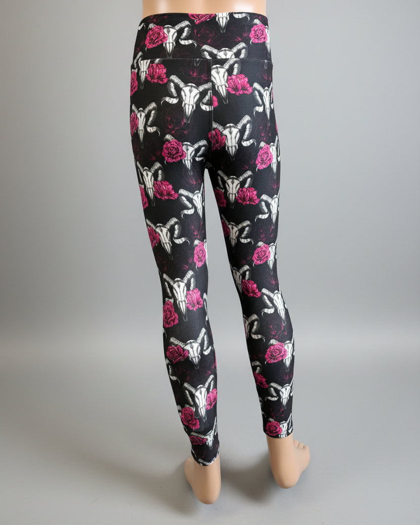Goth style & Halloween Leggings!