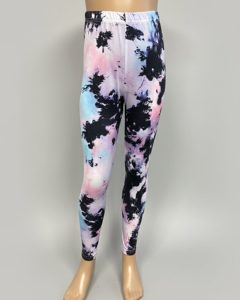 The Tie-Dye vibe, choice of pattern and size!