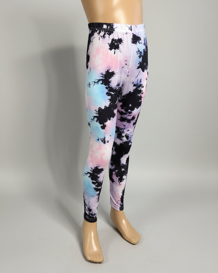 The Tie-Dye vibe, choice of pattern and size!