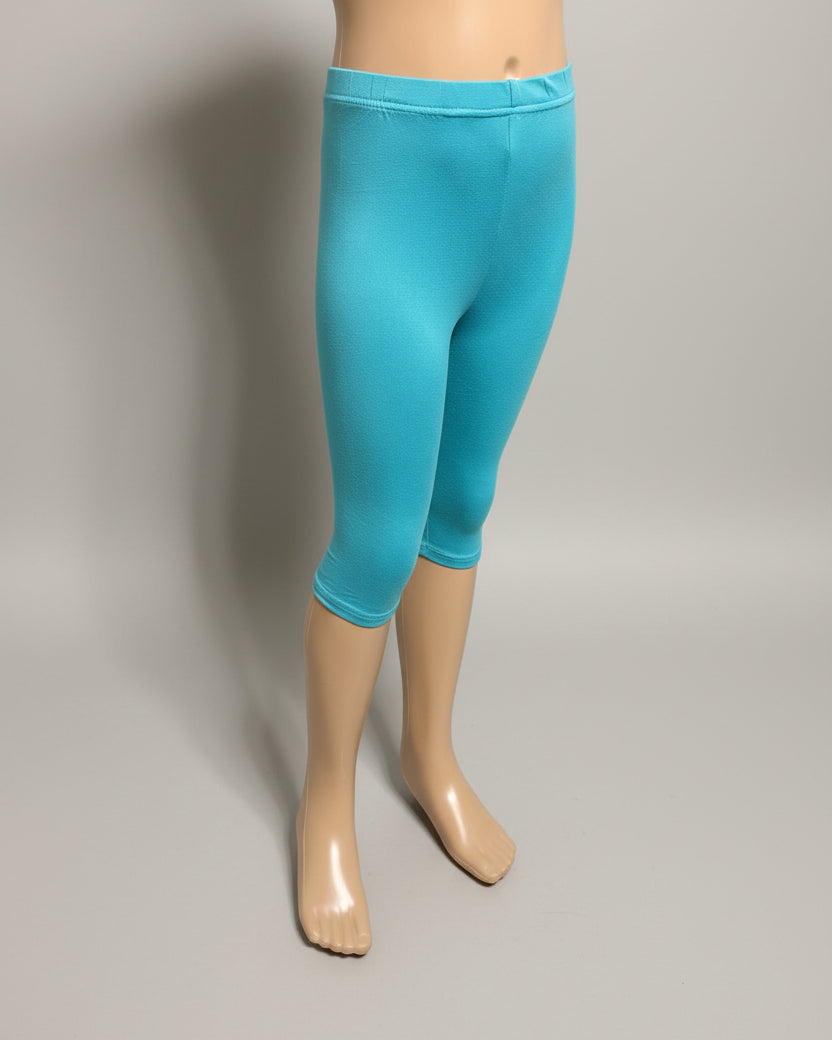 Lightweight solid colour Capri leggings, choice of colours and sizes!