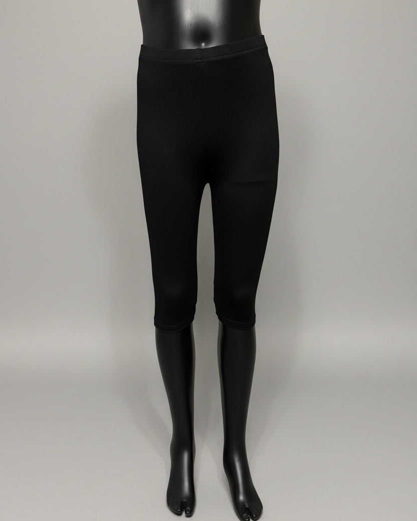 Lightweight solid colour Capri leggings, choice of colours and sizes!
