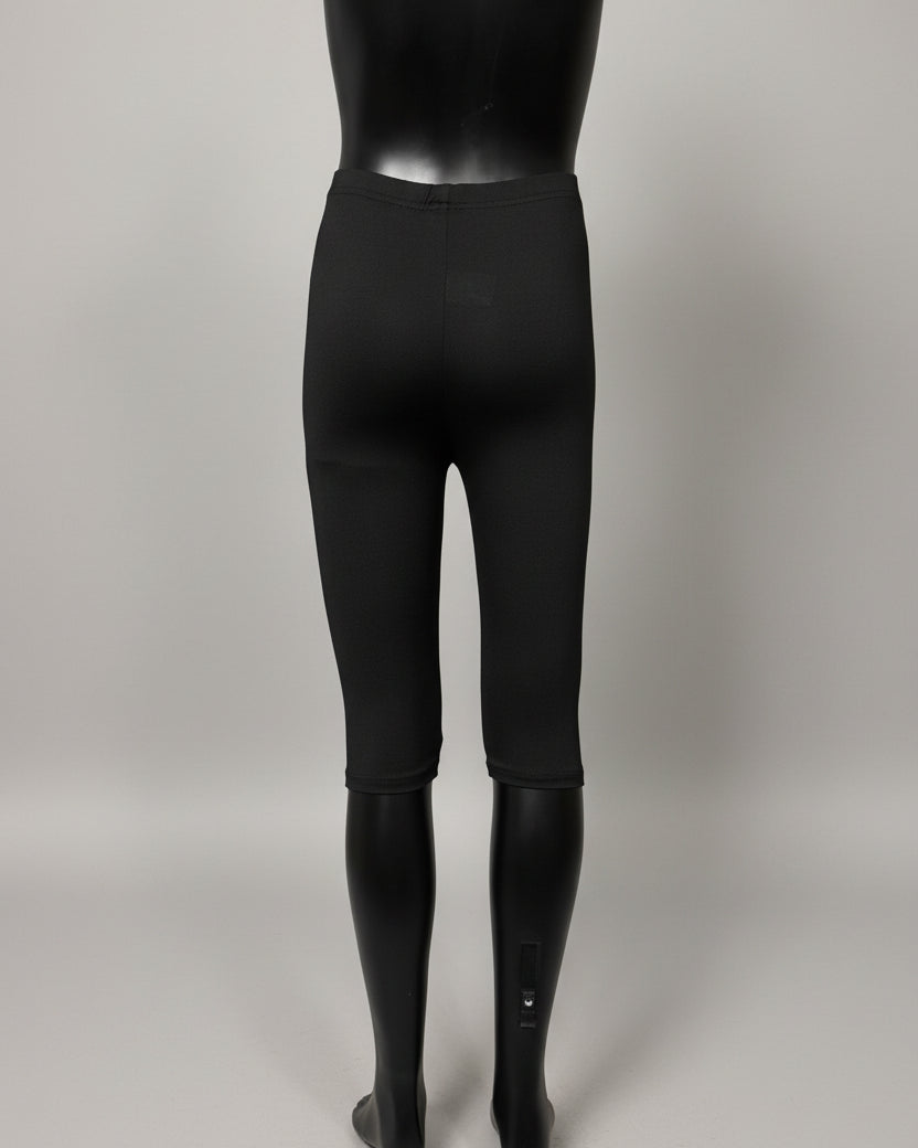Lightweight solid colour Capri leggings, choice of colours and sizes!