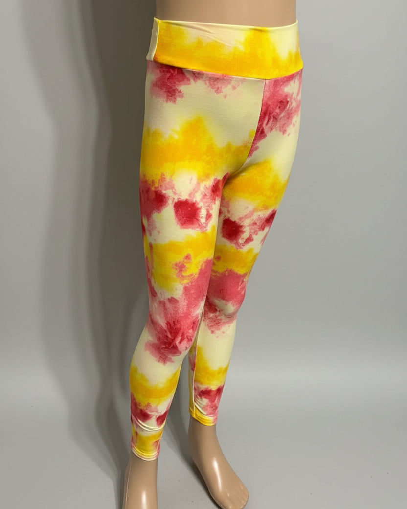 The Tie-Dye vibe, choice of pattern and size!