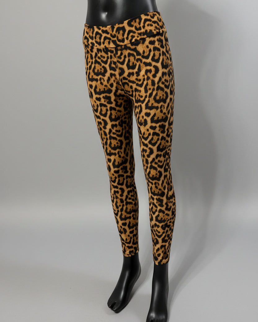 Trendy leopard print leggings