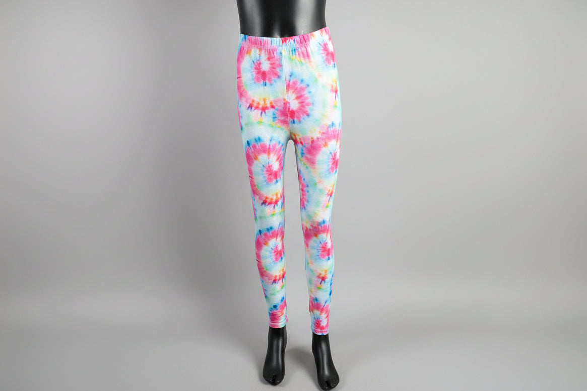 The Tie-Dye vibe, choice of pattern and size!