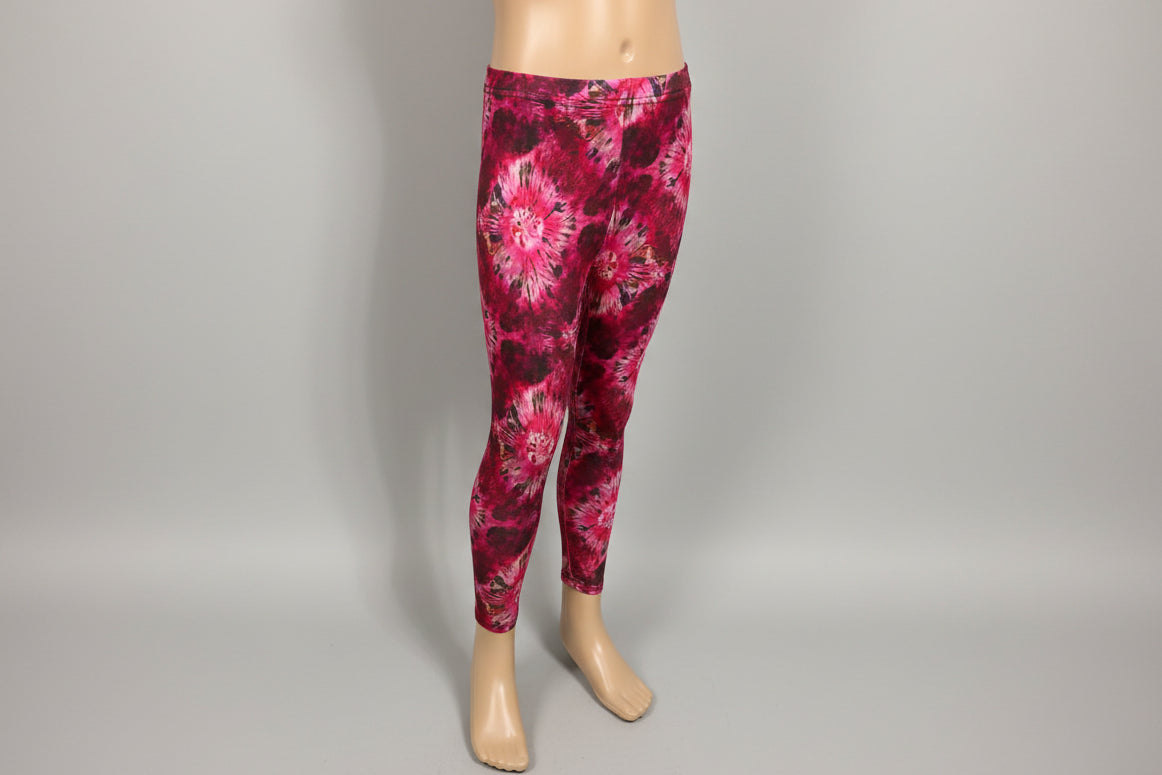 The Tie-Dye vibe, choice of pattern and size!