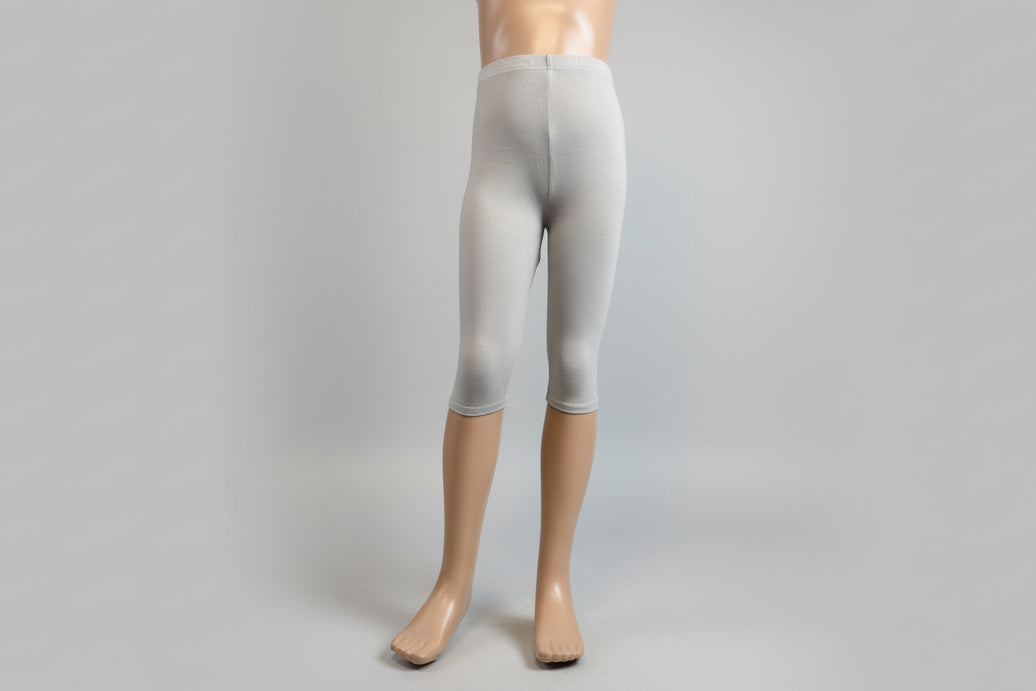 Lightweight solid colour Capri leggings, choice of colours and sizes!