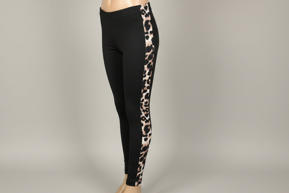 Funky pattern striped leggings