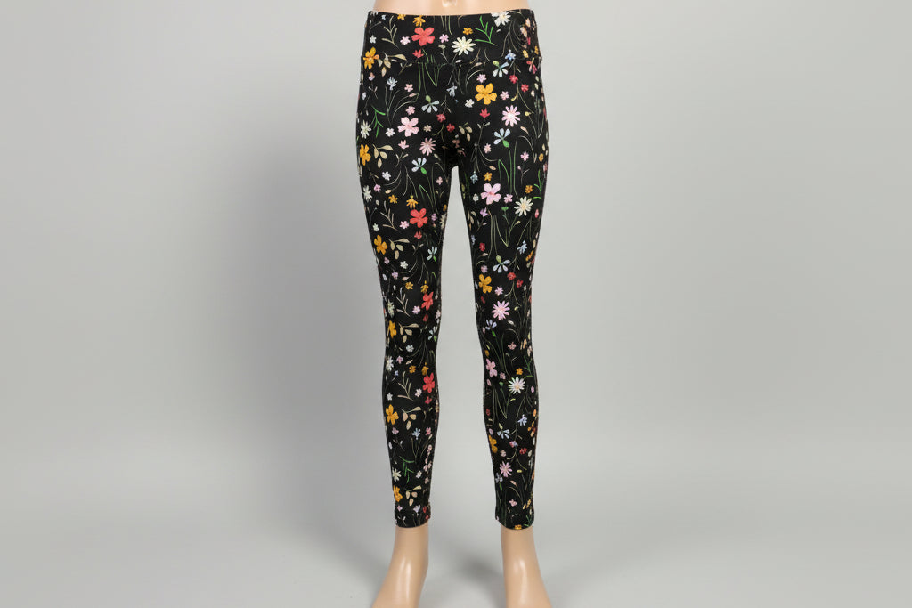Black flower design soft leggings
