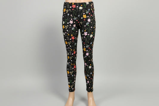 Black flower design soft leggings