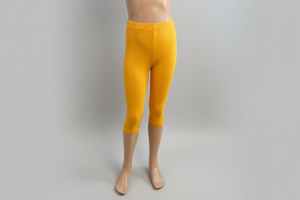 Lightweight solid colour Capri leggings, choice of colours and sizes!