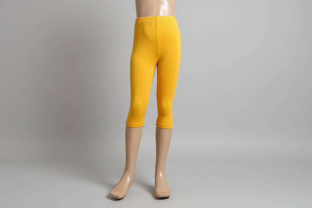 Lightweight solid colour Capri leggings, choice of colours and sizes!