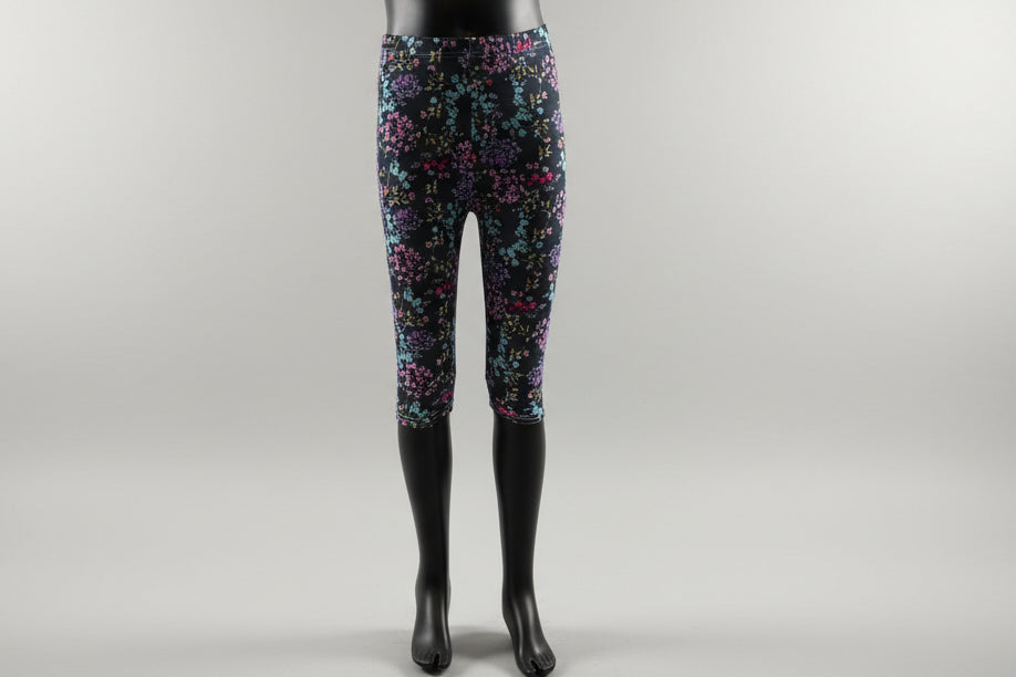 Flower patterned Capri leggings, choice of size & design!