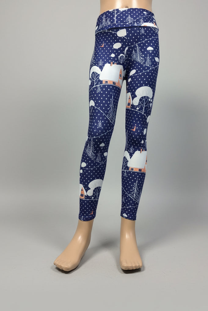 Snowy village leggings