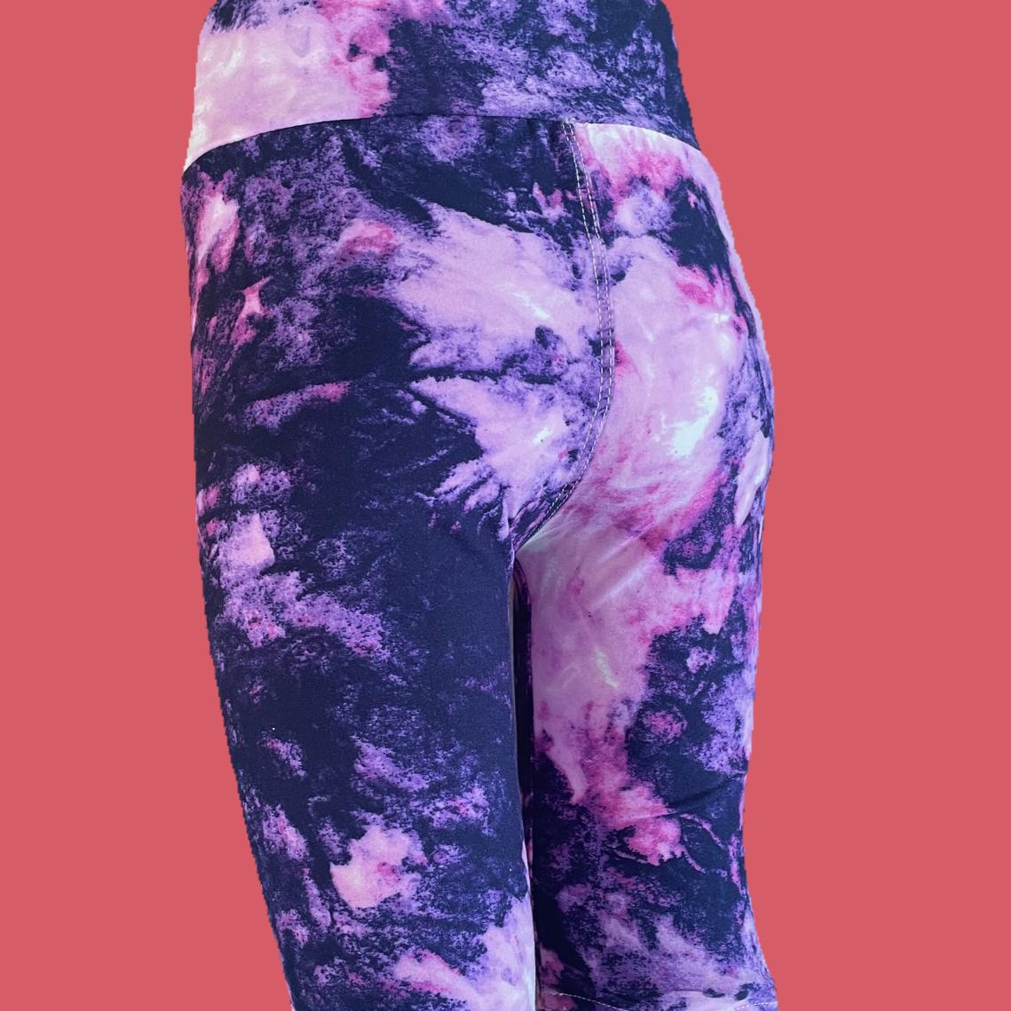 Girls violet burst Bermuda shorts